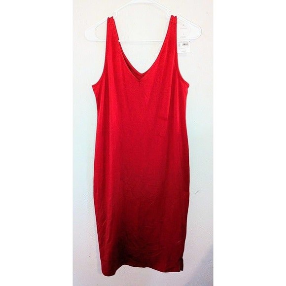 Isabel Maternity Bodycon V-Neck Maternity Dress Red - Picture 3 of 8